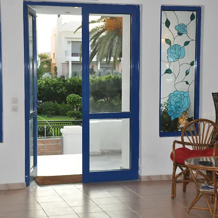 شقة فندقية Blue Roses