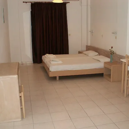 蓝玫瑰酒店 依克希亚