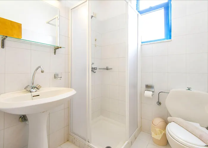 Blue Roses 아파트호텔