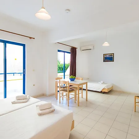 Blue Roses Apart Otel Ixia (Rhodes)