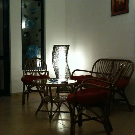 Apart Otel Blue Roses Ixia (Rhodes)