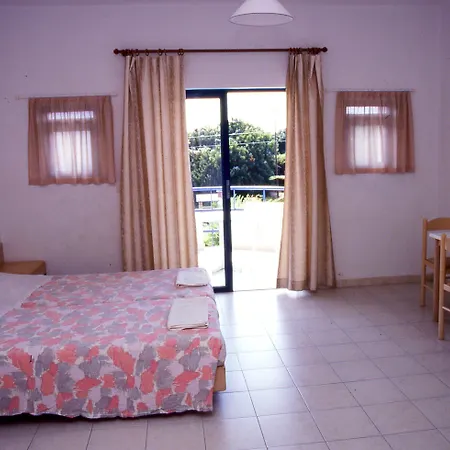 Blue Roses Apart Otel