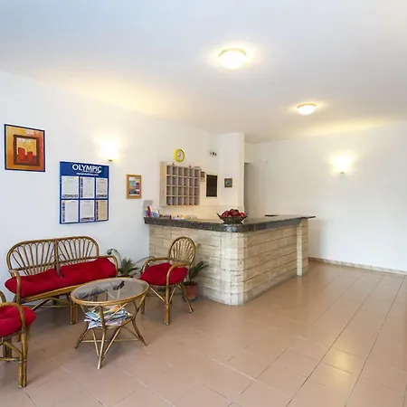 Blue Roses 4* Ixia (Rhodes)