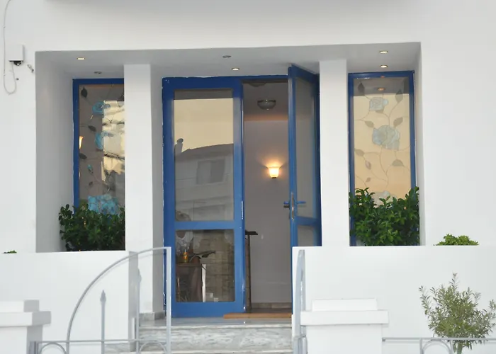 Blue Roses 4* Ixia (Rhodes)