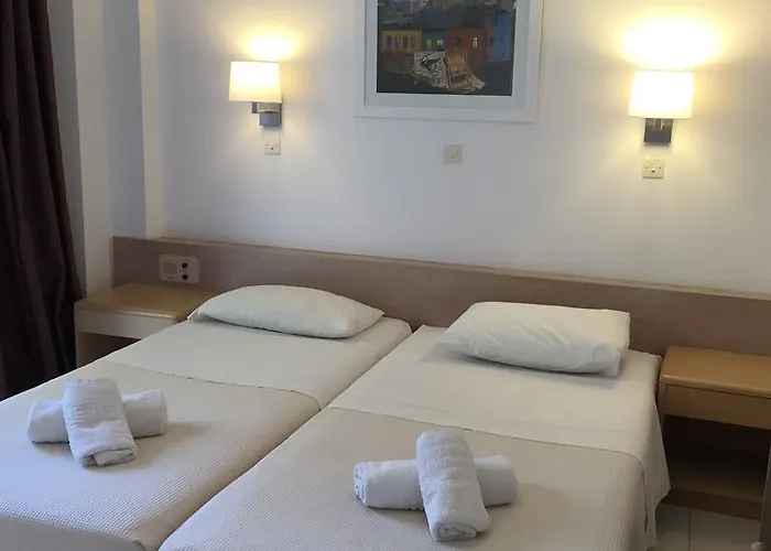 아파트호텔 Blue Roses 4*