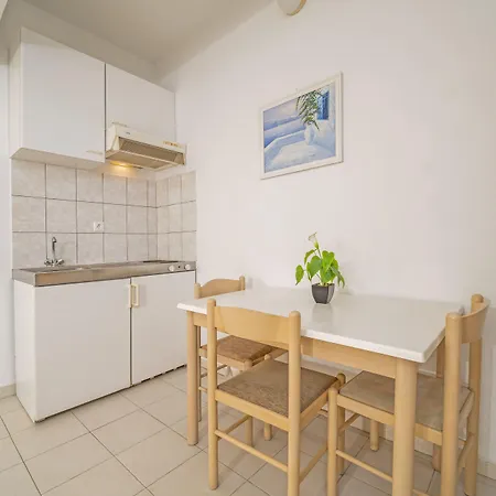 Blue Roses 4* Ixia (Rhodes)