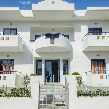 Aparthotel Blue Roses 4*