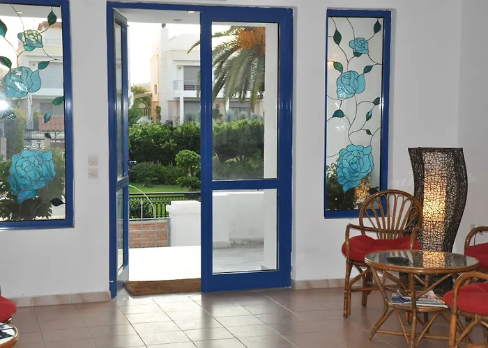 מלון דירות Blue Roses