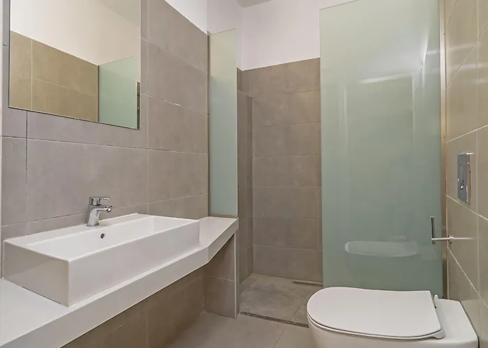 מלון דירות Blue Roses