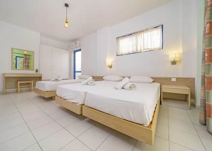 Blue Roses מלון דירות